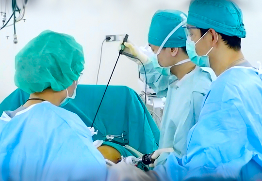 ผ่าตัดผ่านกล้องทางนรีเวชและศัลยกรรม, ศูนย์ศัลยกรรม,โรงพยาบาฃลหัวเฉียว,Gallstone, surgery, Endoscopic-Surgery